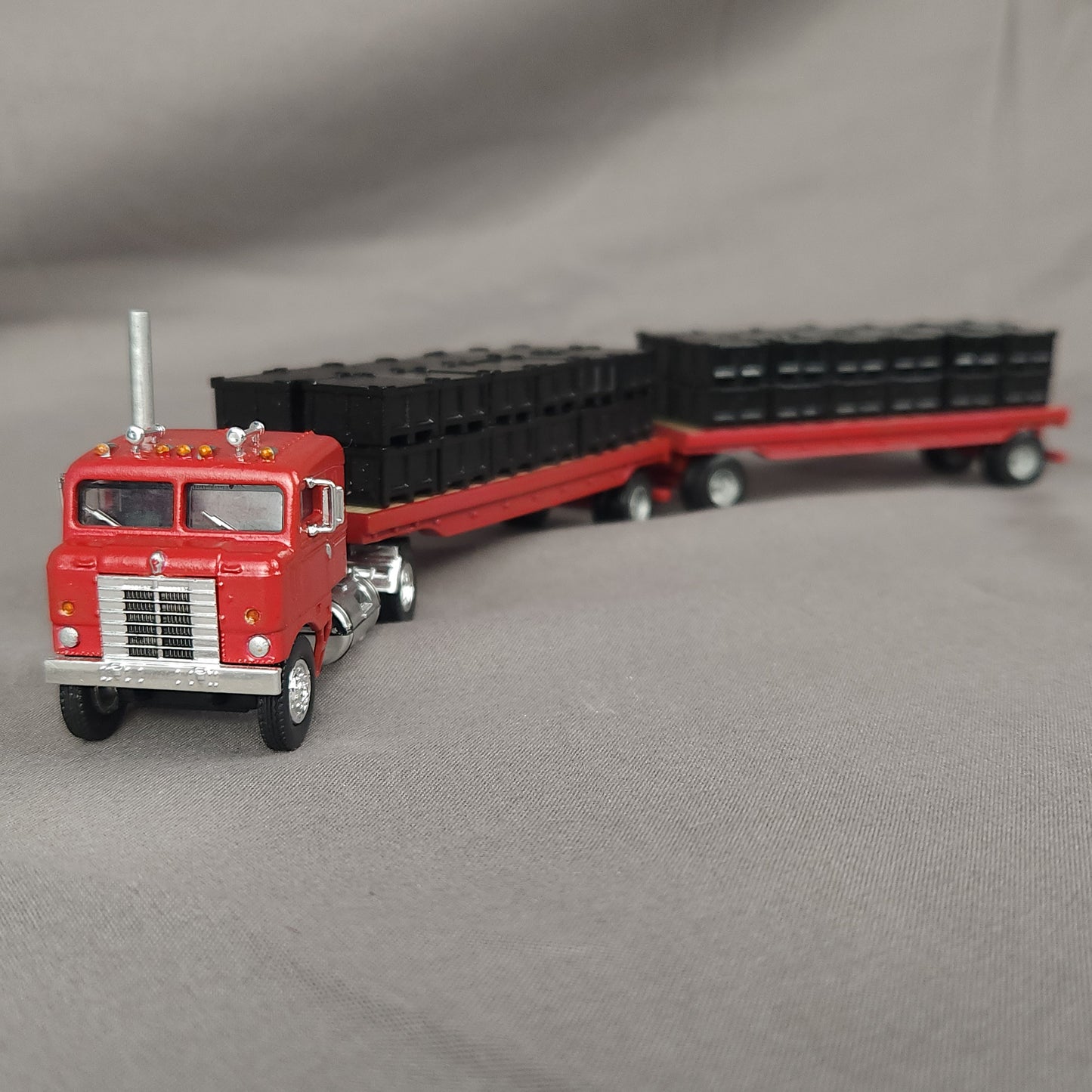 Custom HO Scale 1:87 Brekina Kenworth Bullnose Grape Vineyard Hauling Truck