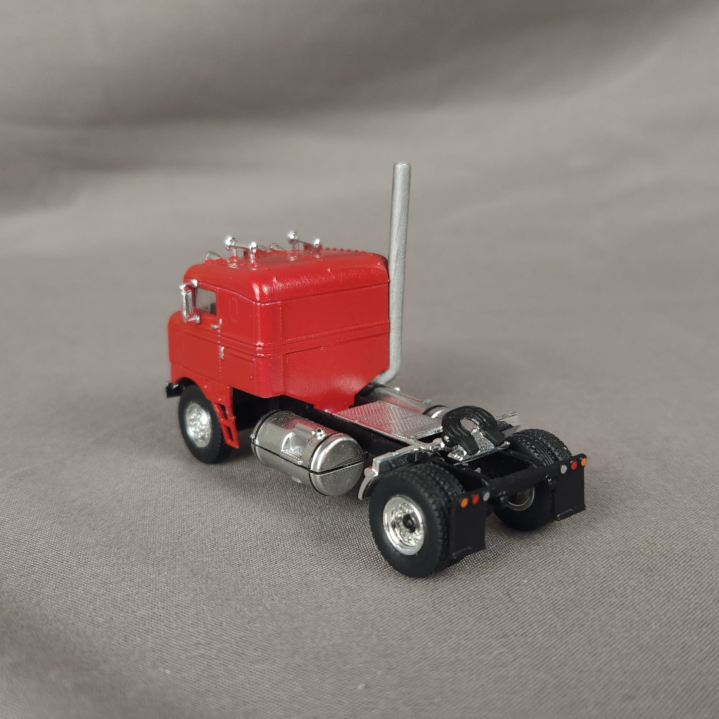 Custom HO Scale 1:87 Brekina Kenworth Bullnose Grape Vineyard Hauling Truck