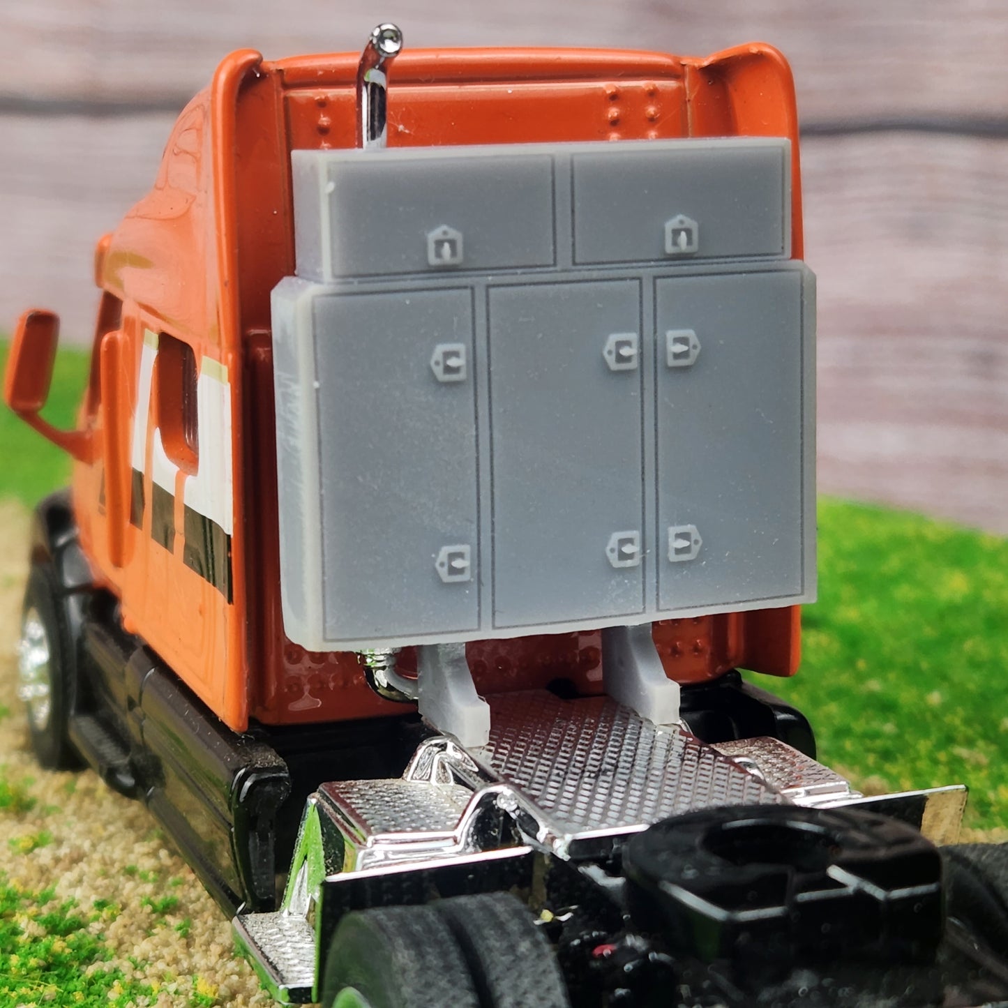 1:64 Scale 3D Printed Semi Truck 5 Door Cabinet Headache Rack