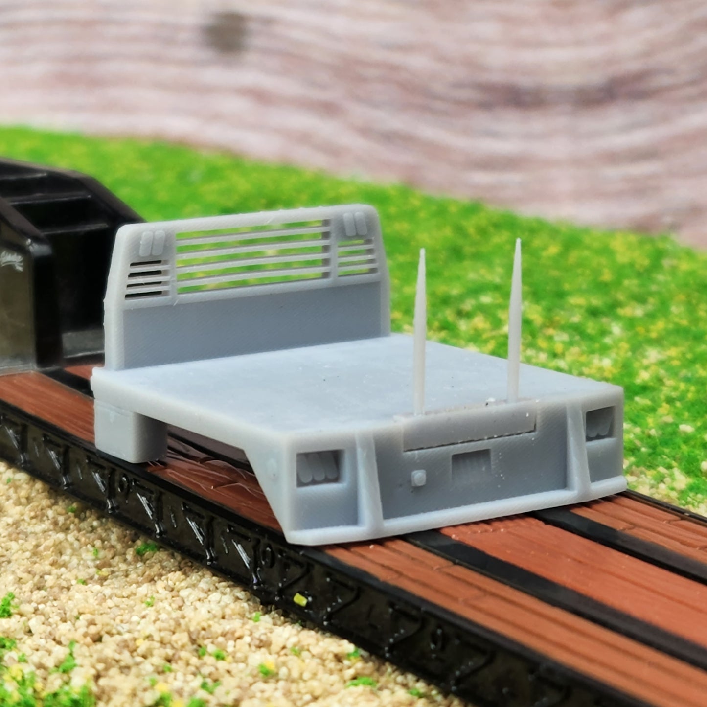 1:87 HO Scale 3D Printed DRW Flatbed Adjustable Bale Spike Truck Body