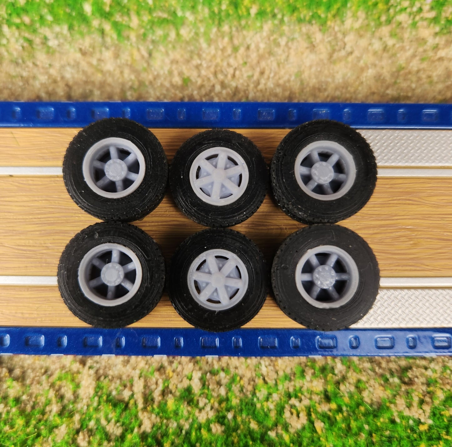 1:64 3D Printed Semi Truck 6 Spoke Dayton Style Wheels and Tires Full Set 2 Sizes