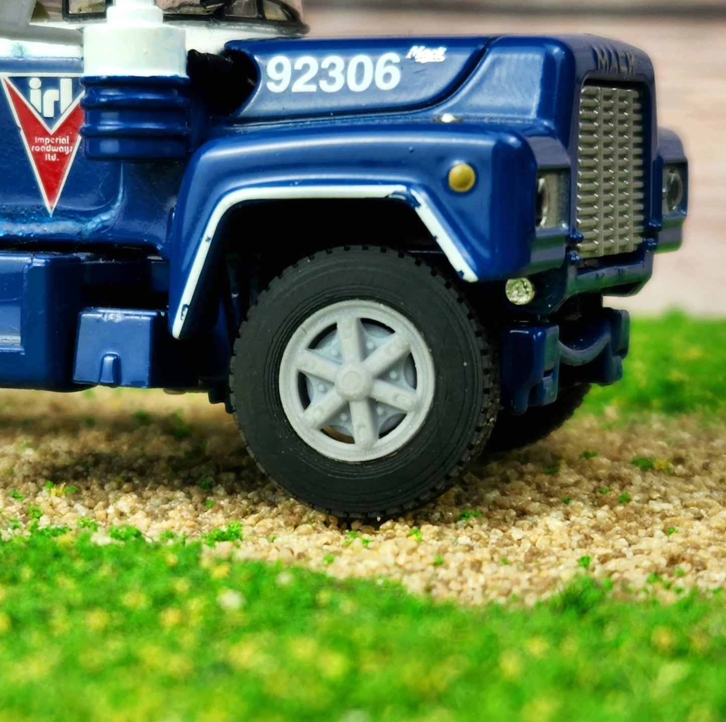1:64 3D Printed Semi Truck 6 Spoke Dayton Style Wheels and Tires Full Set 2 Sizes