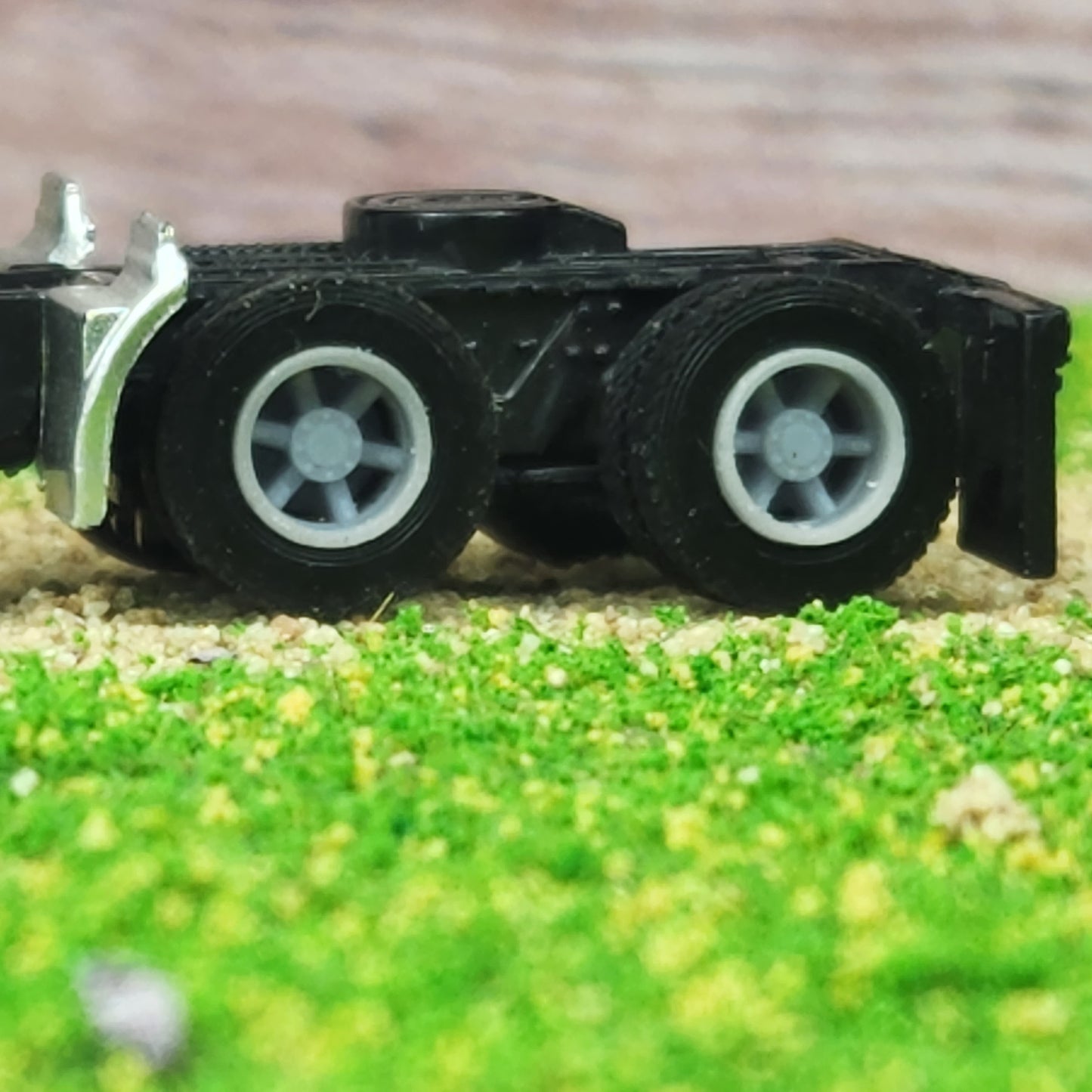1:87 HO 3D Printed Semi Truck 6 Spoke Dayton Style Wheels and Tires Full Set