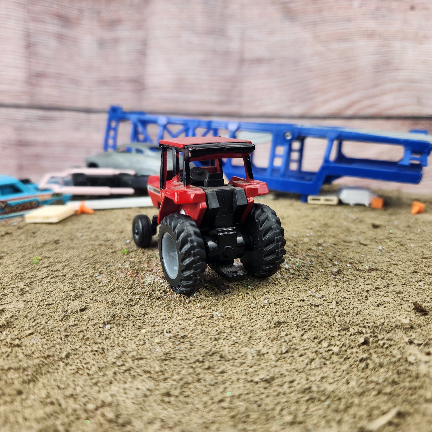 1:64 Ertl Case International 7130 Tractor