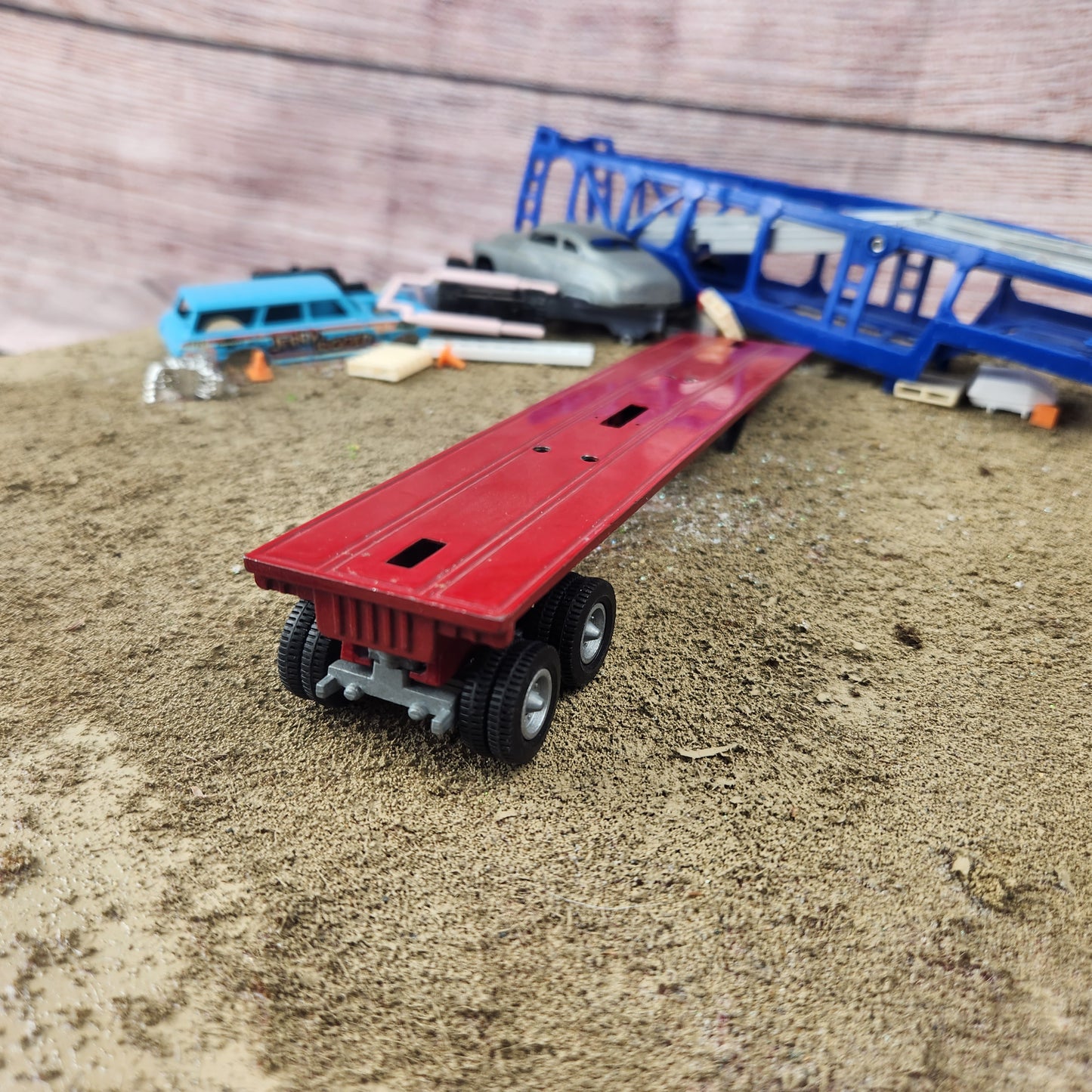 1:64 Winross Flatbed Trailer Red Good for Custom Trailer Builds