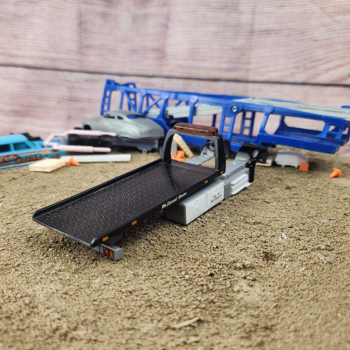 1:64 Maisto Moving Flatbed Body