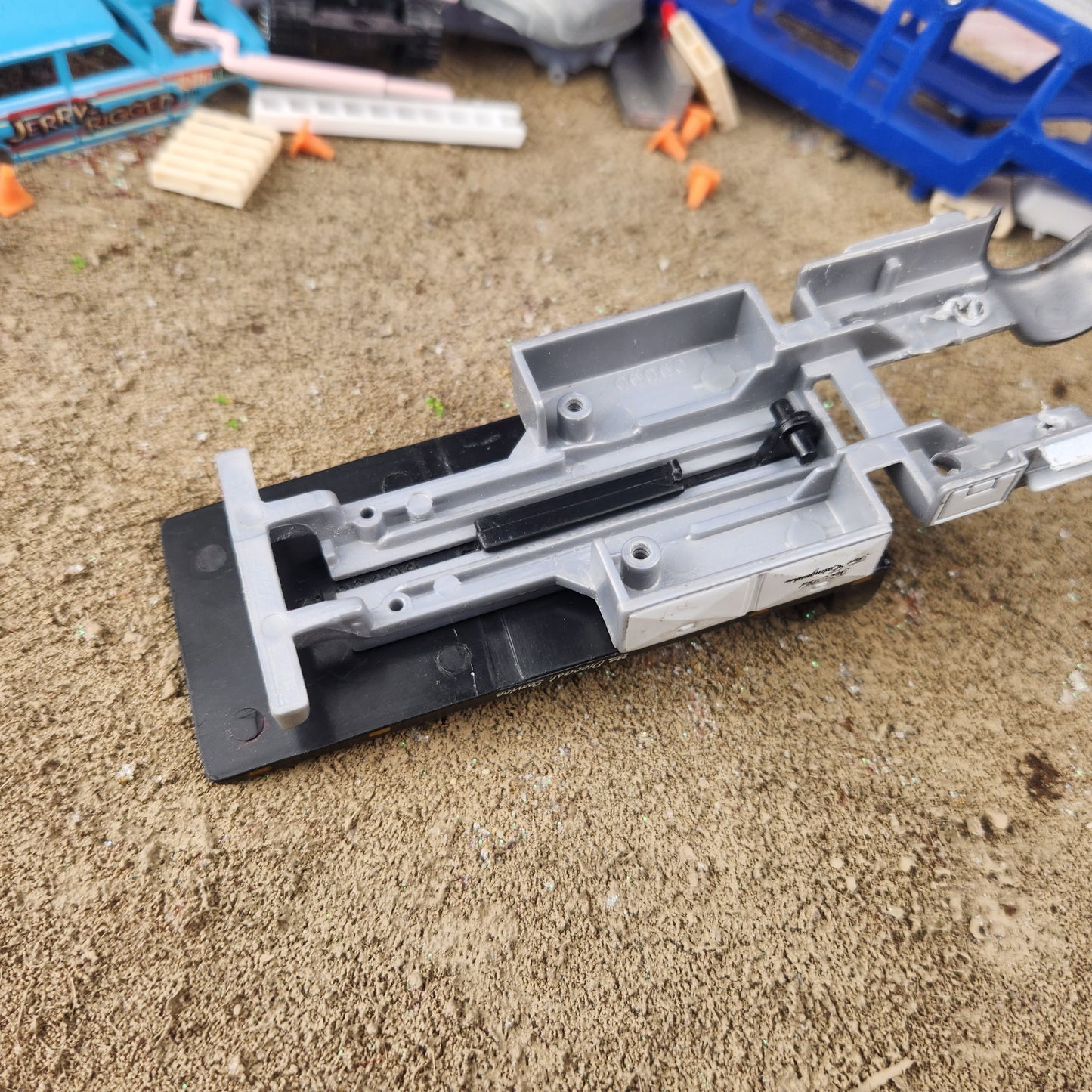 1:64 Maisto Moving Flatbed Body