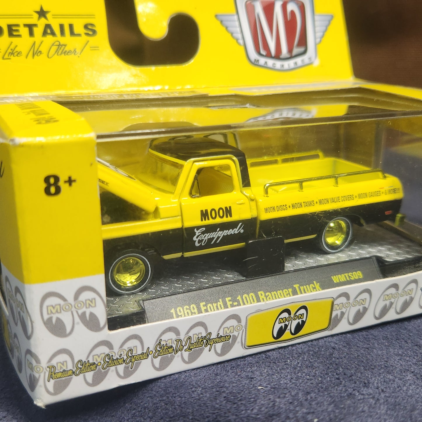 M2 Machines 1:64 1969 Ford F-100 Ranger Mooneyes Chase 1/750 Pieces