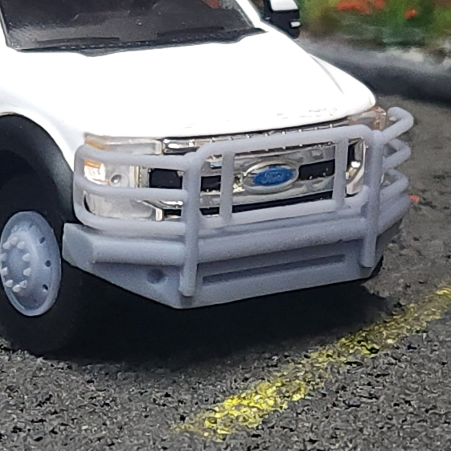1:64 Scale 3D Printed Heavy Duty Front Bumper for Greenlight Ford F450 Dually