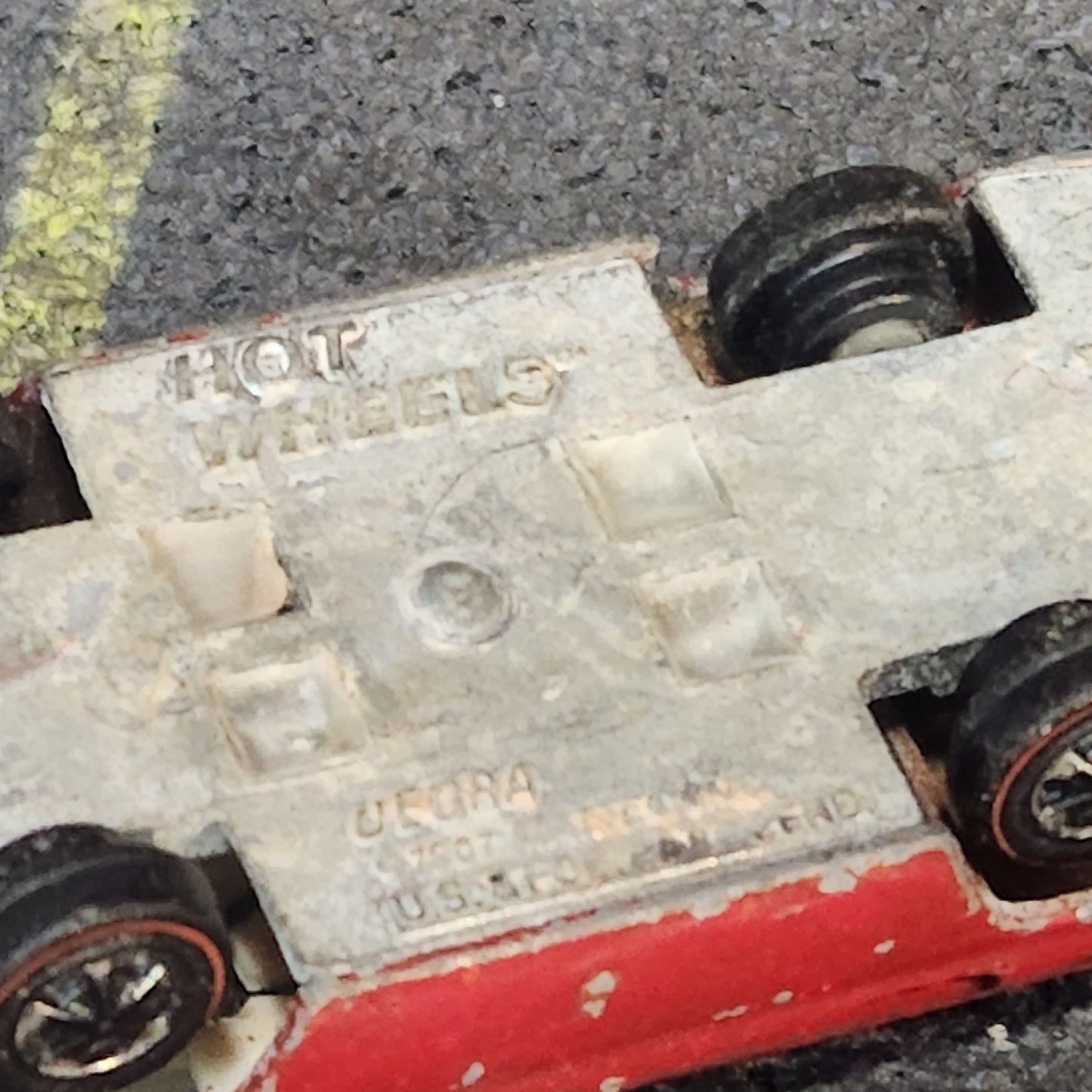 Hot Wheels Redline 1967 Deora for Restoration
