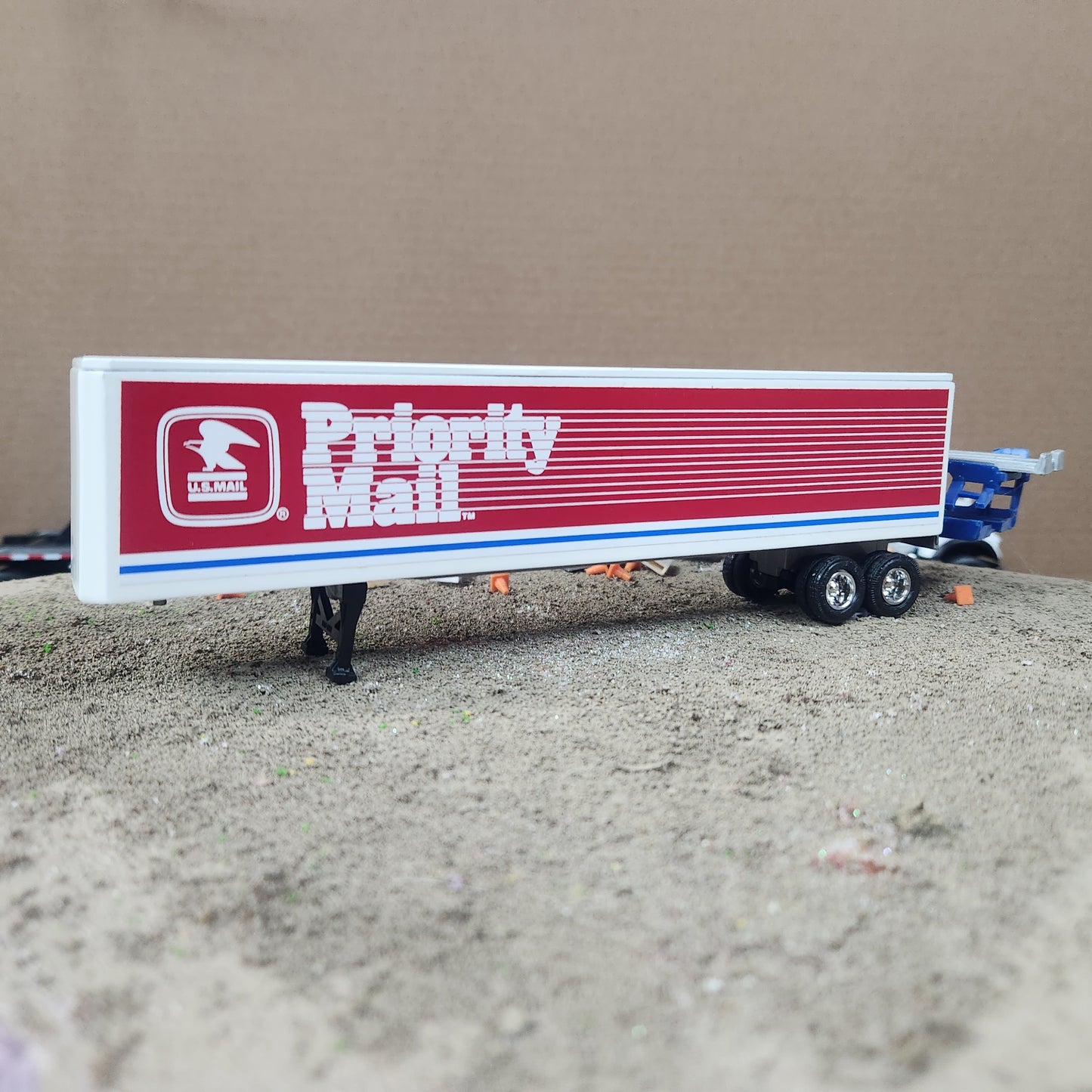 Ertl 1:64 Priority Mail US Mail Trailer