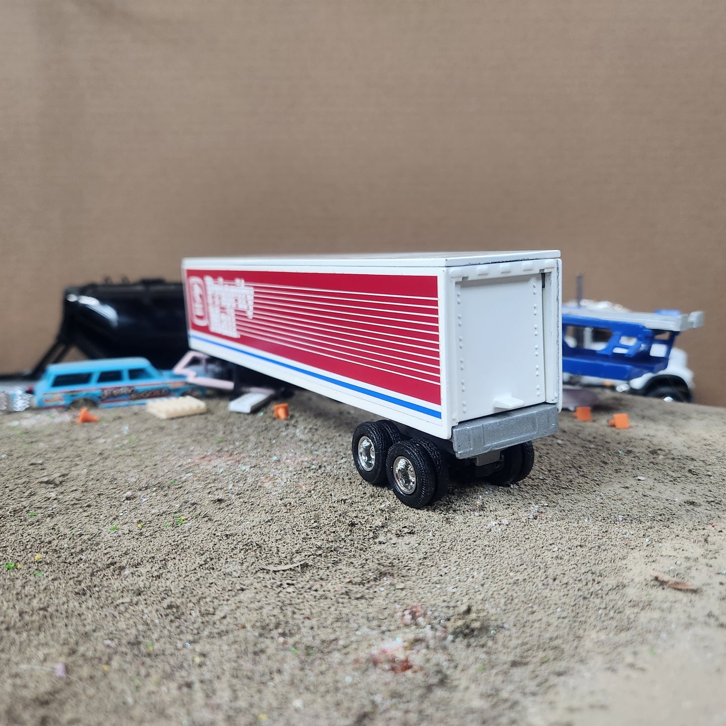Ertl 1:64 Priority Mail US Mail Trailer