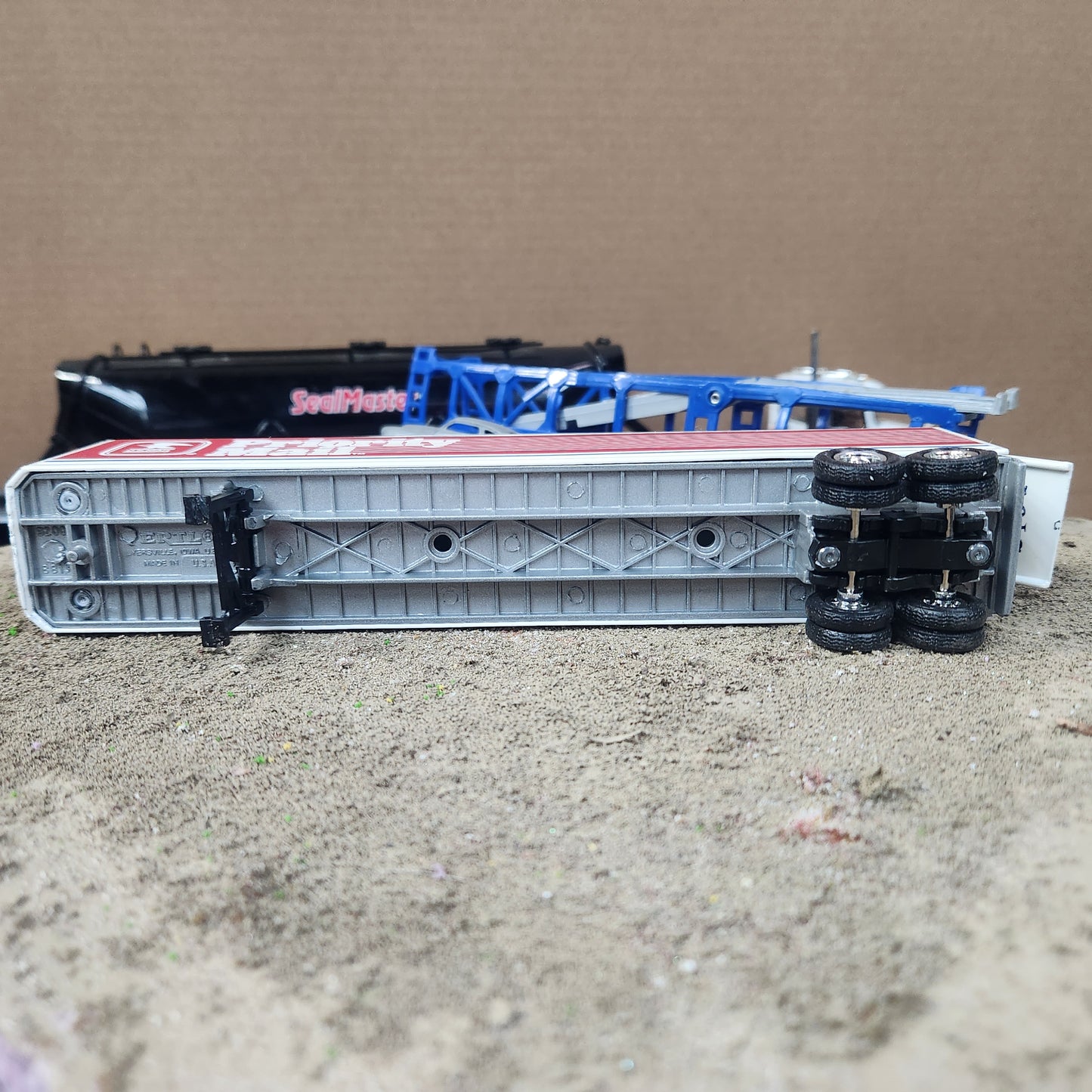 Ertl 1:64 Priority Mail US Mail Trailer
