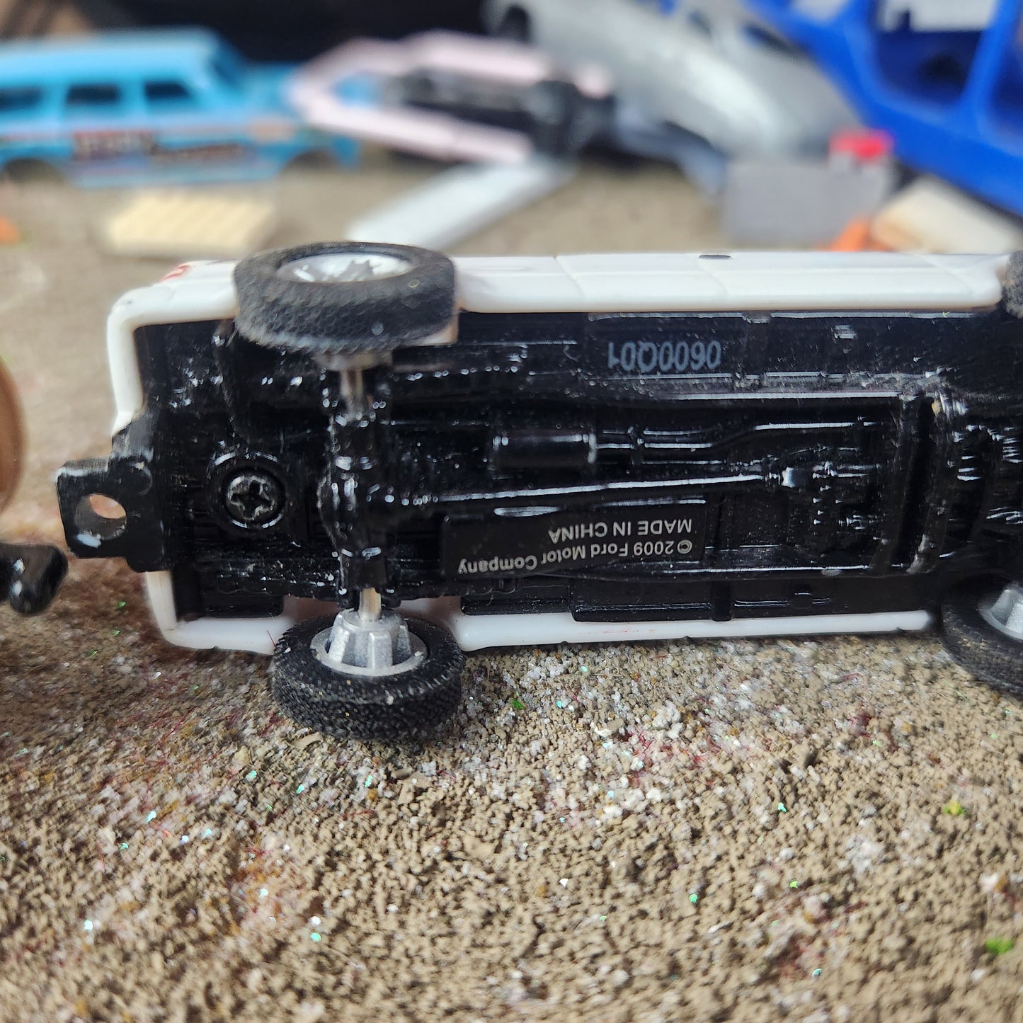 1:64 Ertl F150 with Livestock Trailer