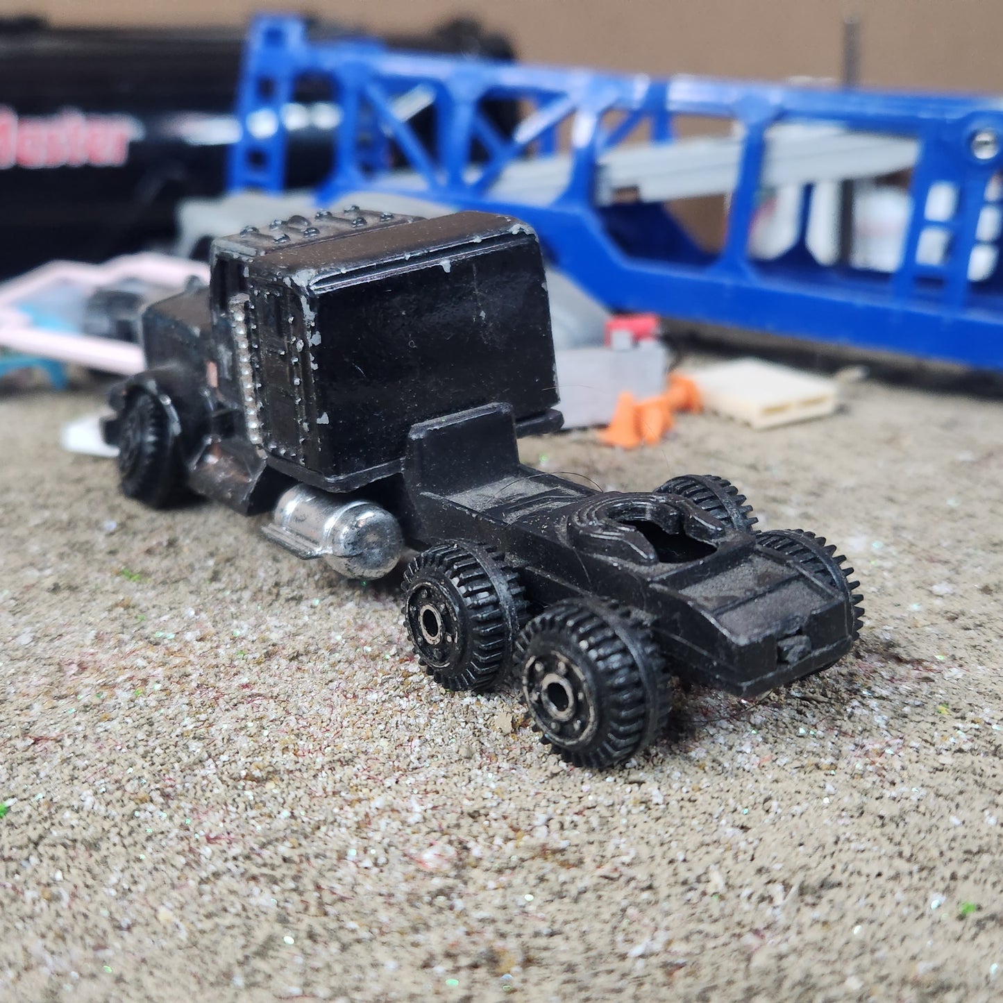 1:87 China Kenworth Style Semi Truck Black