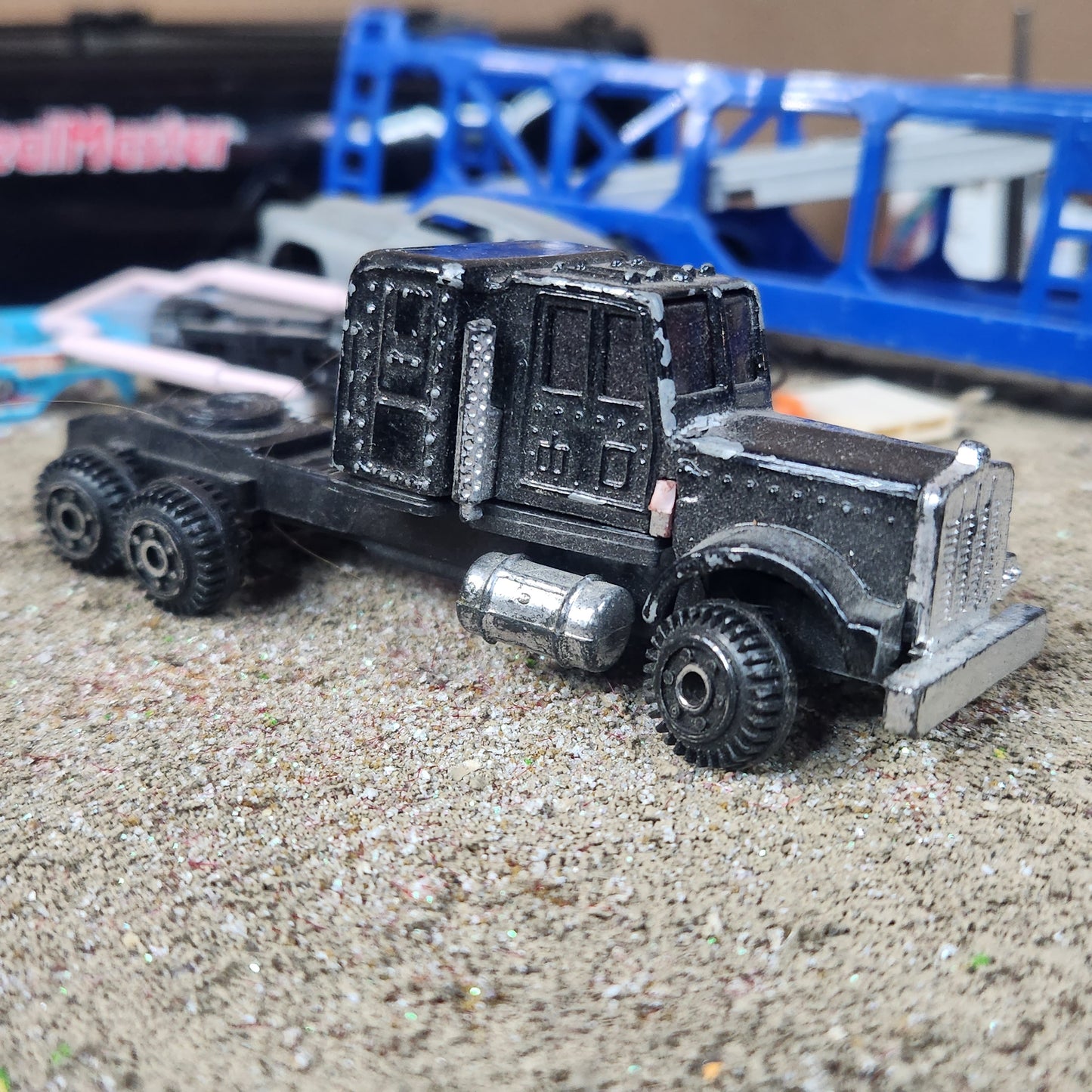 1:87 China Kenworth Style Semi Truck Black