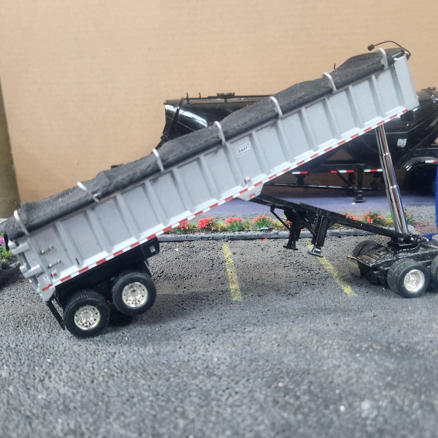 DCP/First Gear 1:64 East End Dump Trailer Only