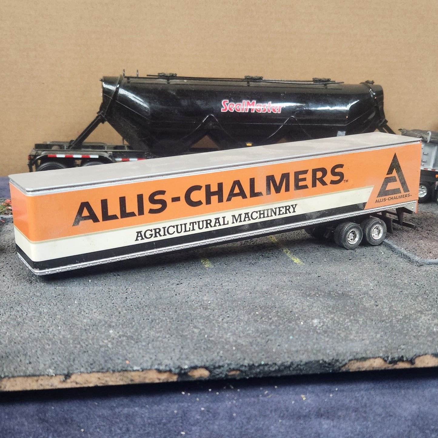 Speccast 1:64 Scale Allis Chalmers Agriculture Trailer Only