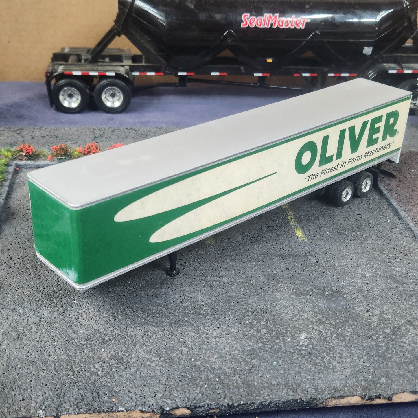 Speccast 1:64 Scale Oliver Tractors Trailer Only