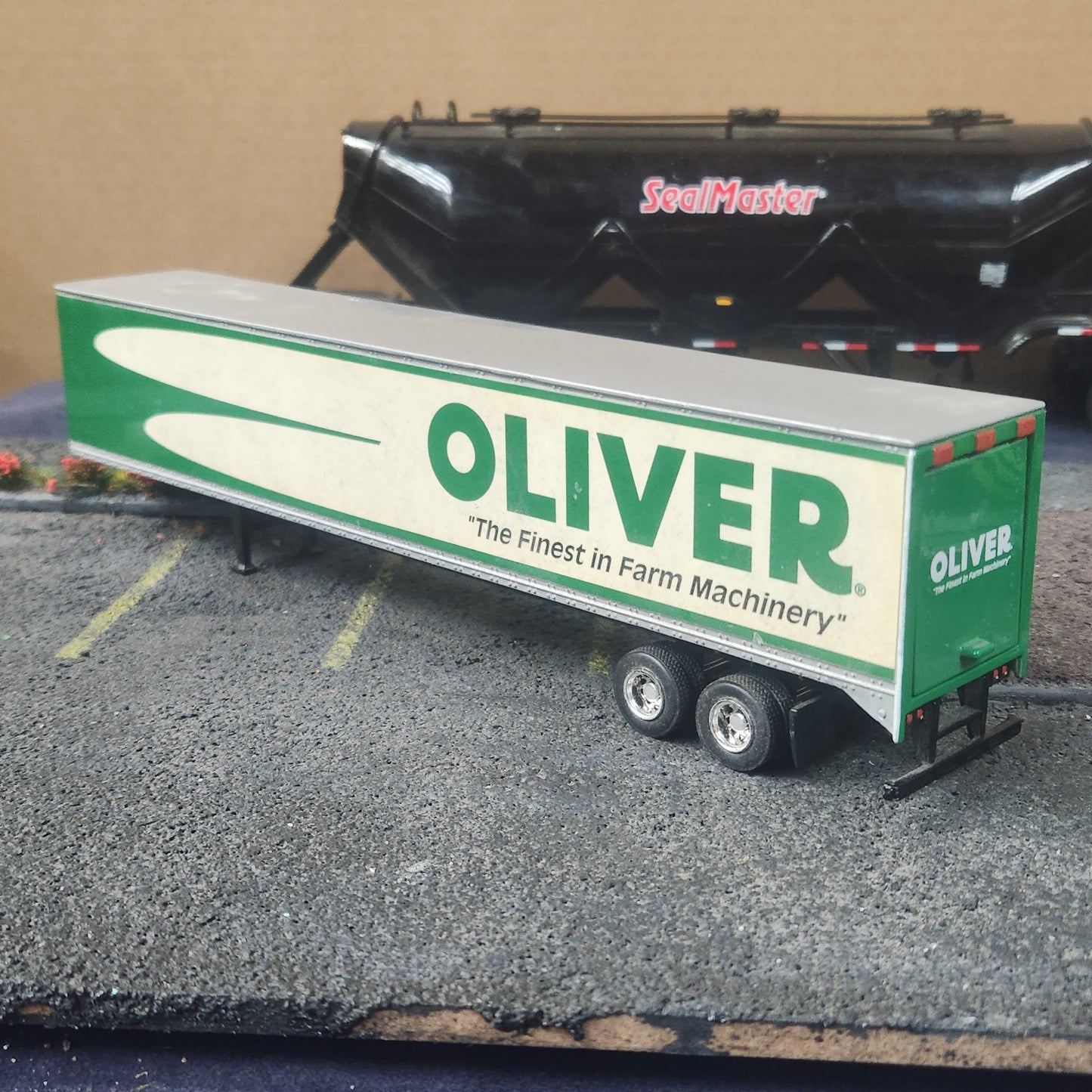 Speccast 1:64 Scale Oliver Tractors Trailer Only