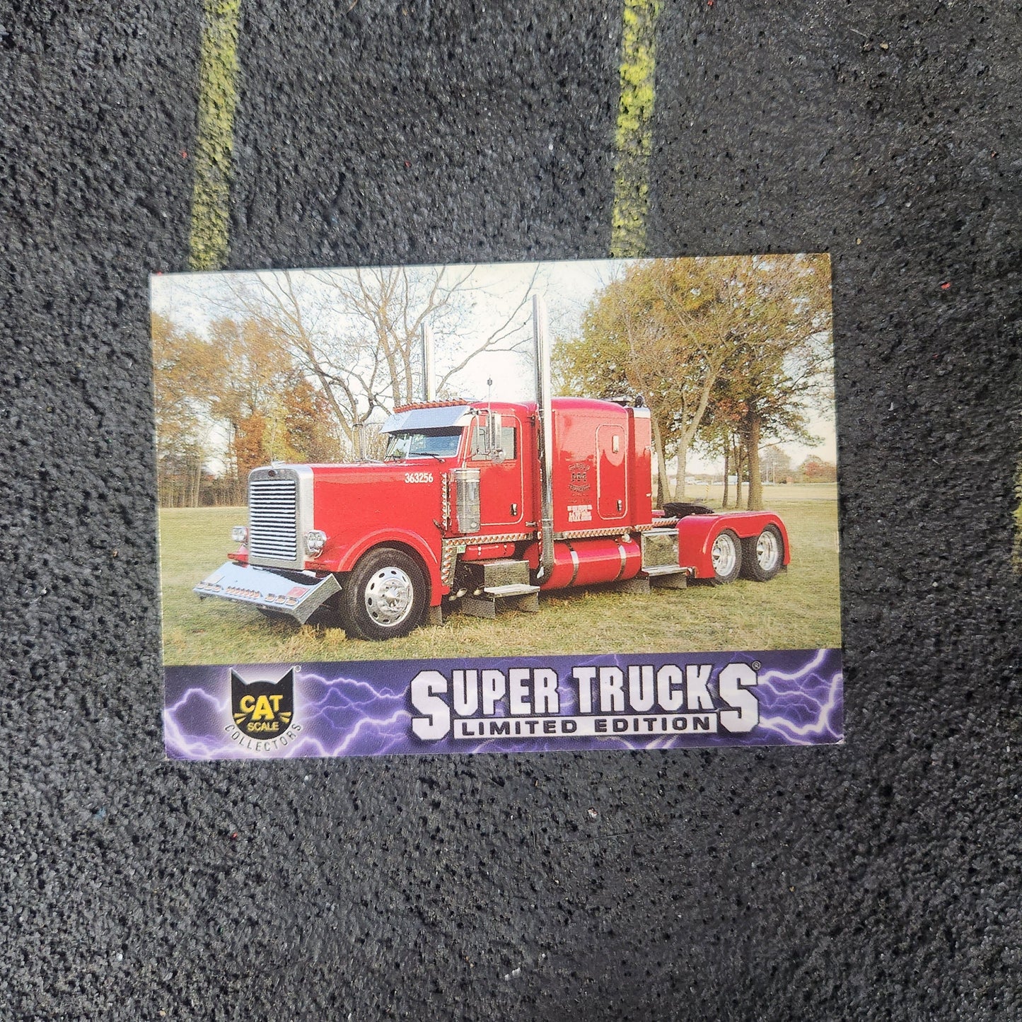 Cat Scale Collectibles Super Trucks Collectible Card