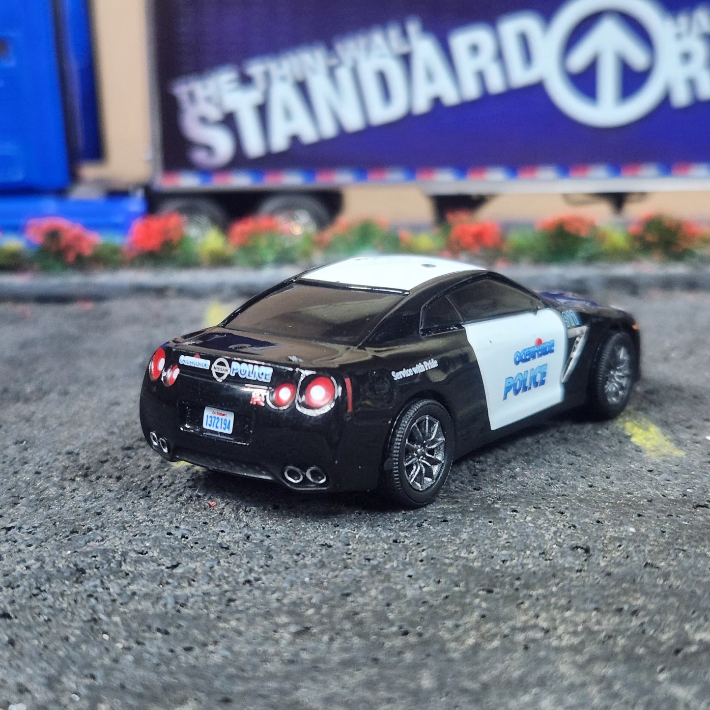 1:64 Scale Greenlight Oceanside Police 2015 Nissan GTR Police Interceptor
