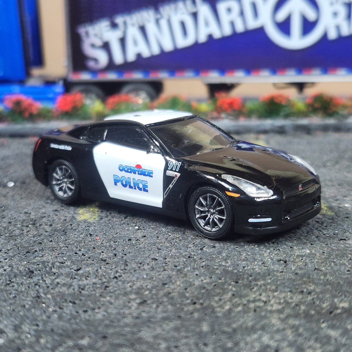 1:64 Scale Greenlight Oceanside Police 2015 Nissan GTR Police Interceptor