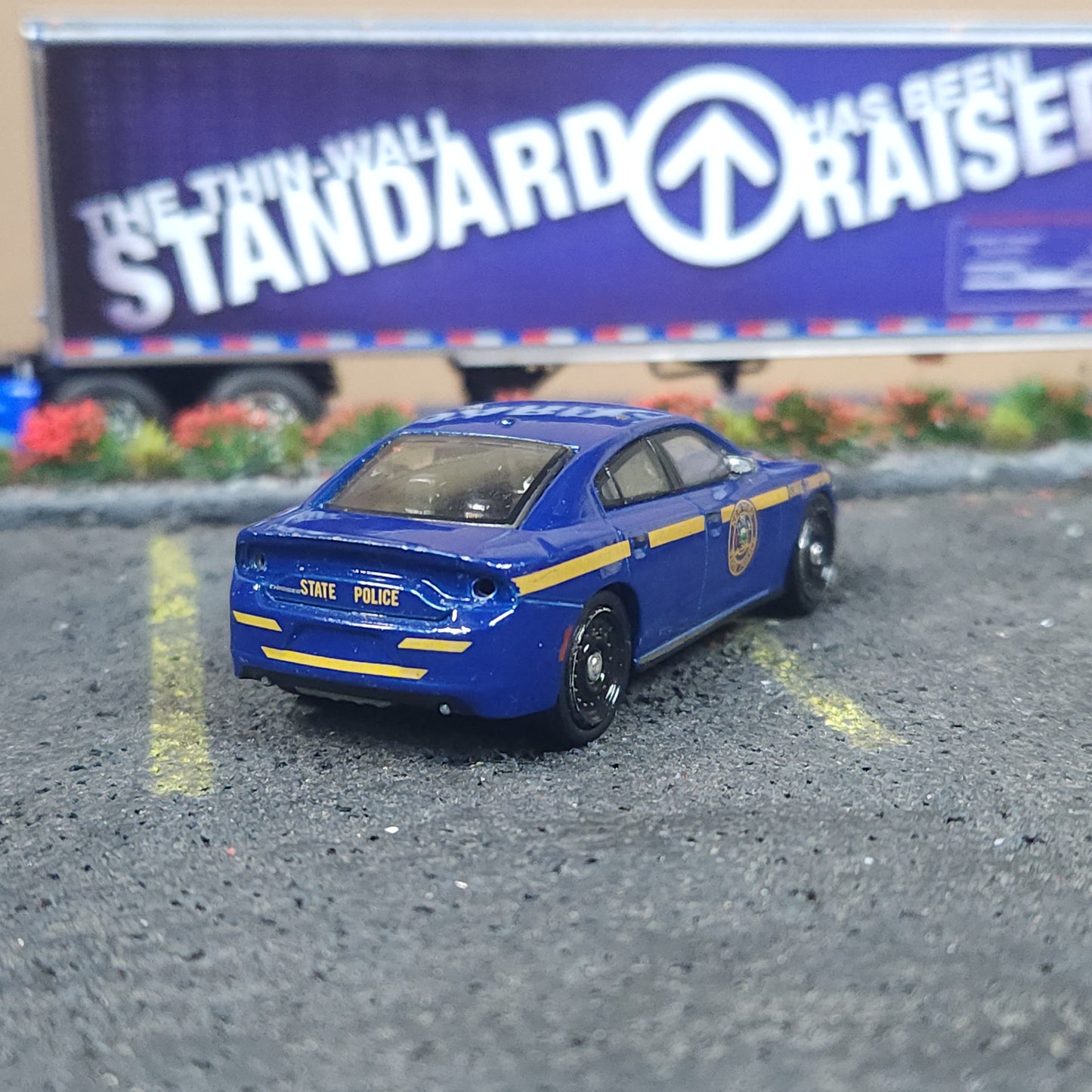 1:64 Scale Greenlight New York State Police 2017 Dodge Charger Pursuit Interceptor