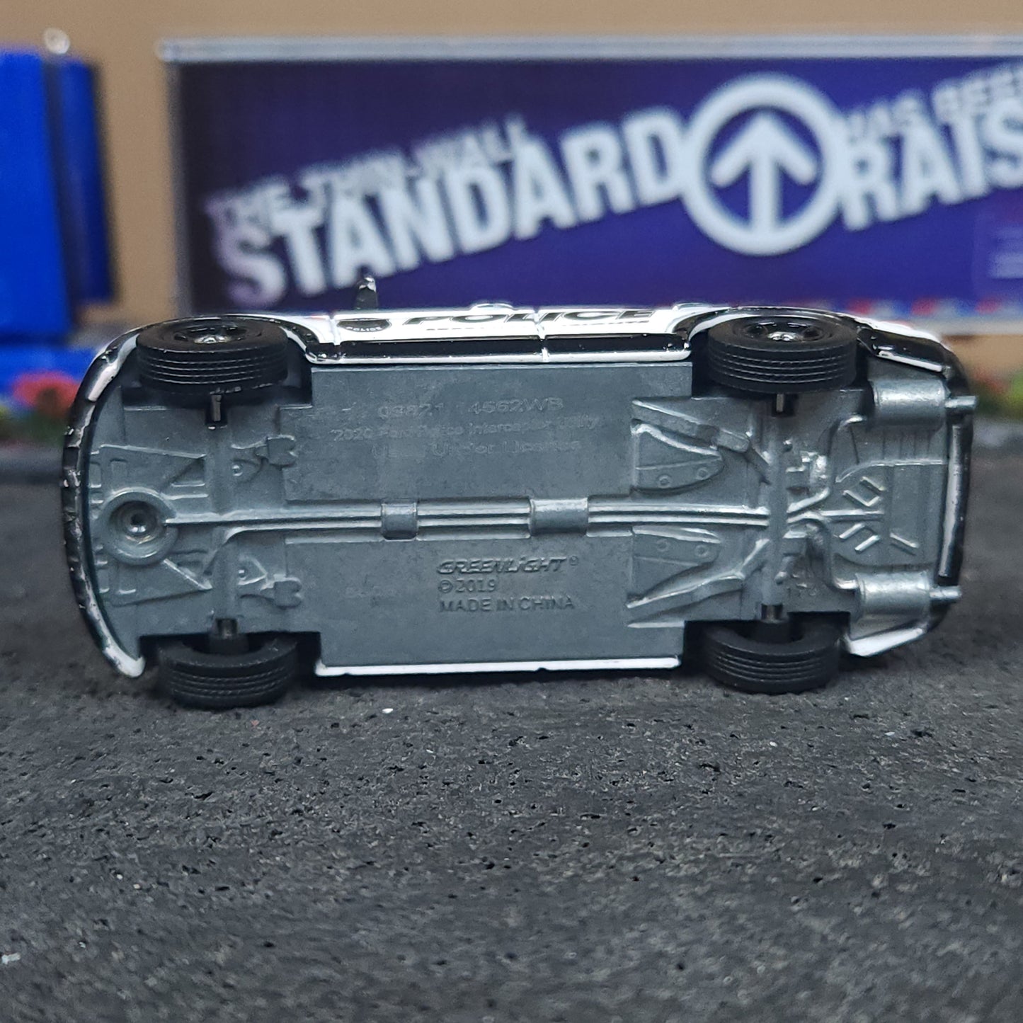 1:64 Scale Greenlight Sterling Heights Michigan 2020 Ford Explorer Utility