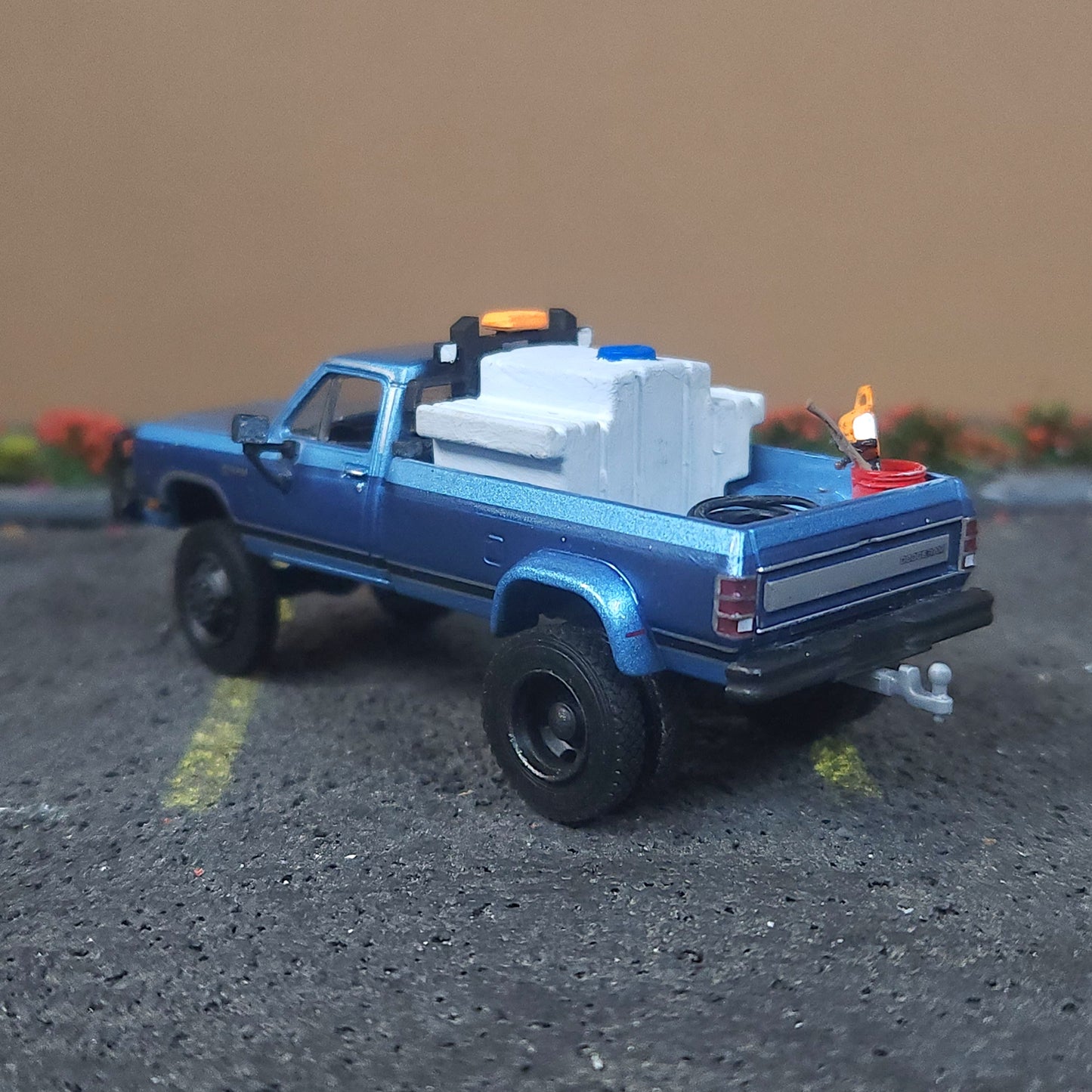 Fully Custom 1:64 Greenlight Lifted Dodge D350 Dually Farm Water Work Truck