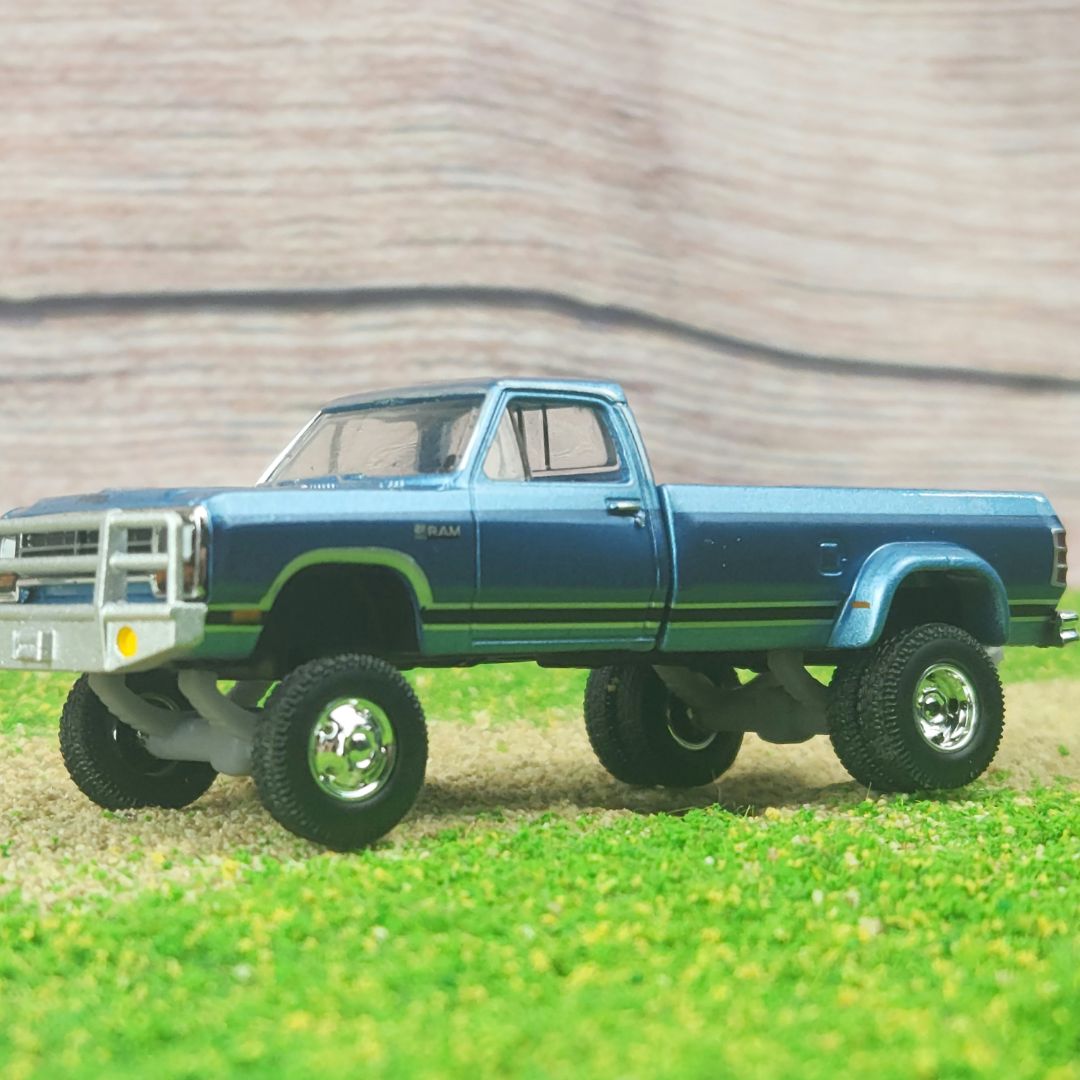 1:64 Scale 3D Printed 6 Inch Lift Kit for Greenlight Dodge Ram D350 Dually