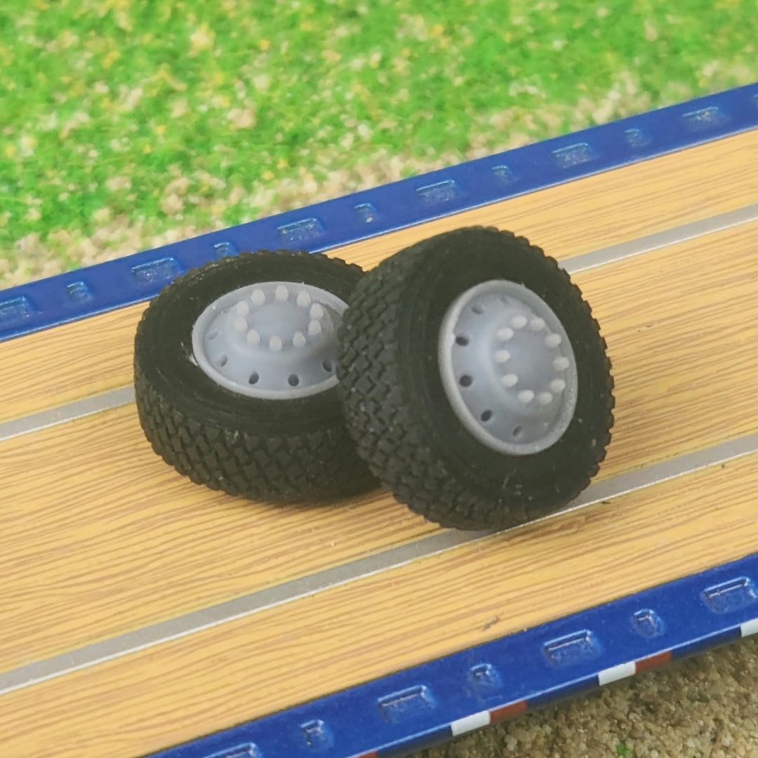 1:64 3D Printed Semi Truck 10 Hole Style Front Float Super Single Wheels Tires