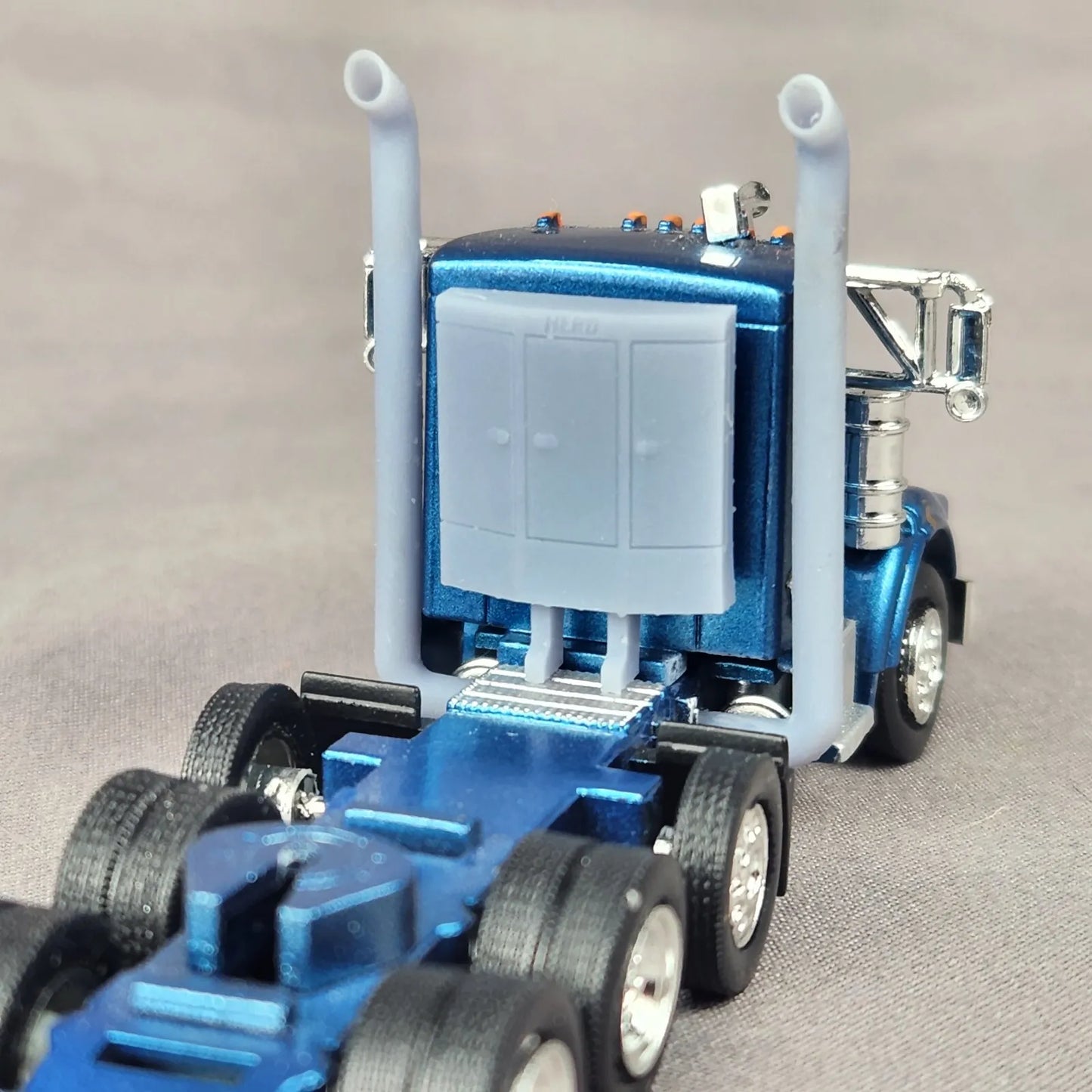 1:87 HO Scale 3D Printed Fleet Headache Cabinet Rack