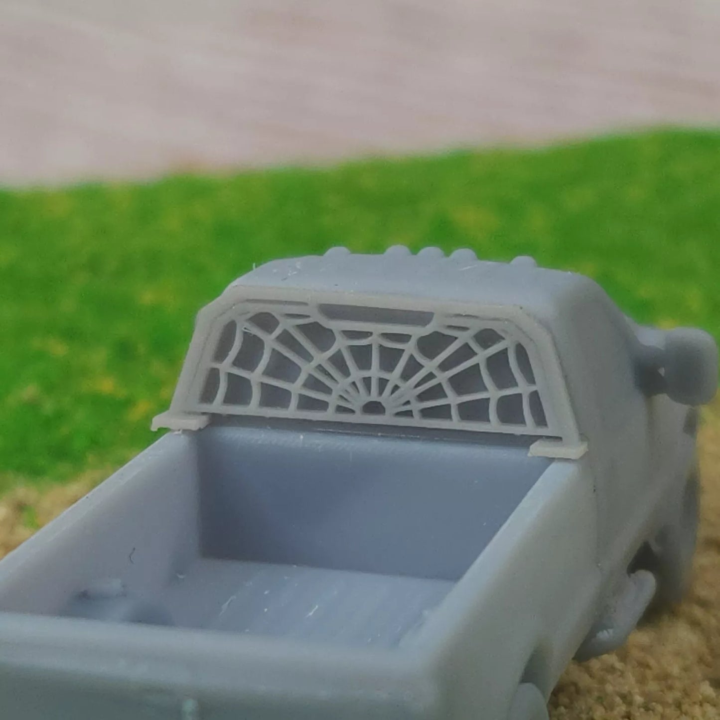 1:87 HO Scale 3D Printed Pickup Truck Spider Web Headache Rack