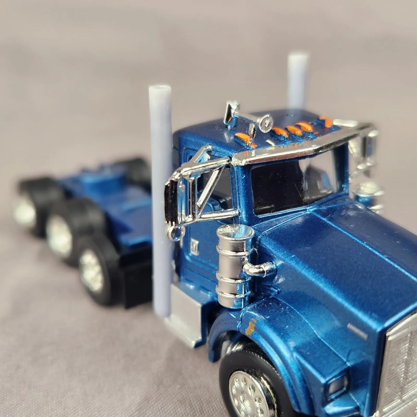 1:87 HO Scale 3D Printed Semi Truck Flat Top 9" Exhaust Stacks Pair of 2