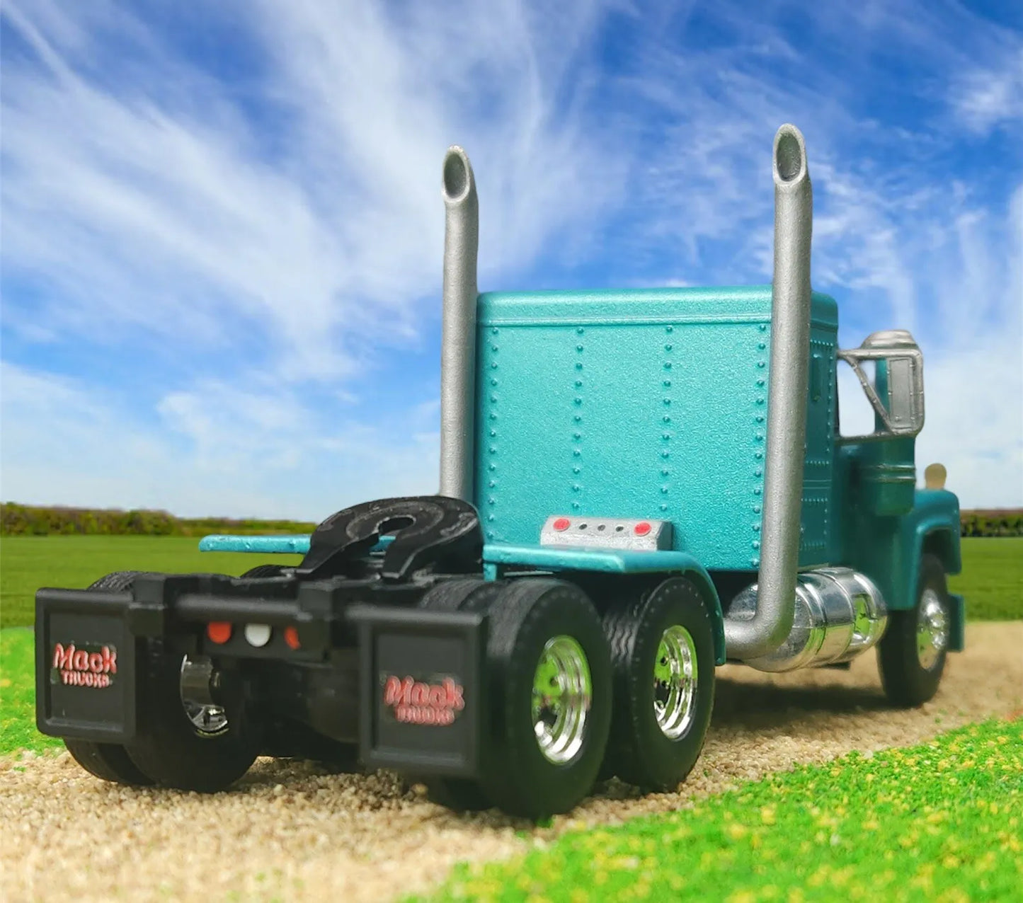 Fully Customized First Gear 1:64 Mack R Model DCP Cab Only Many Custom Parts