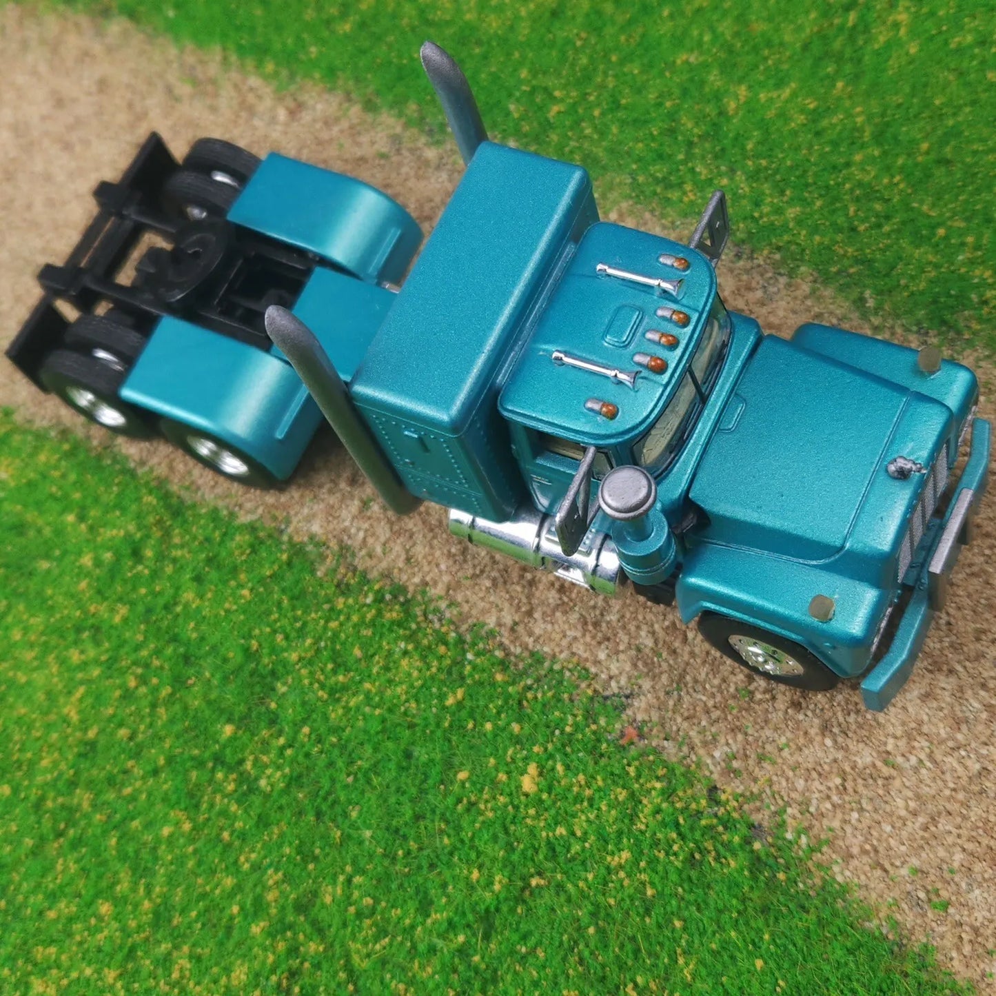 Fully Customized First Gear 1:64 Mack R Model DCP Cab Only Many Custom Parts