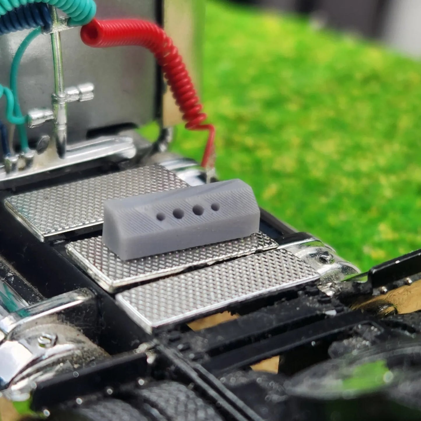 1:64 Scale 3D Printed 4 Hole Air Line Boxes