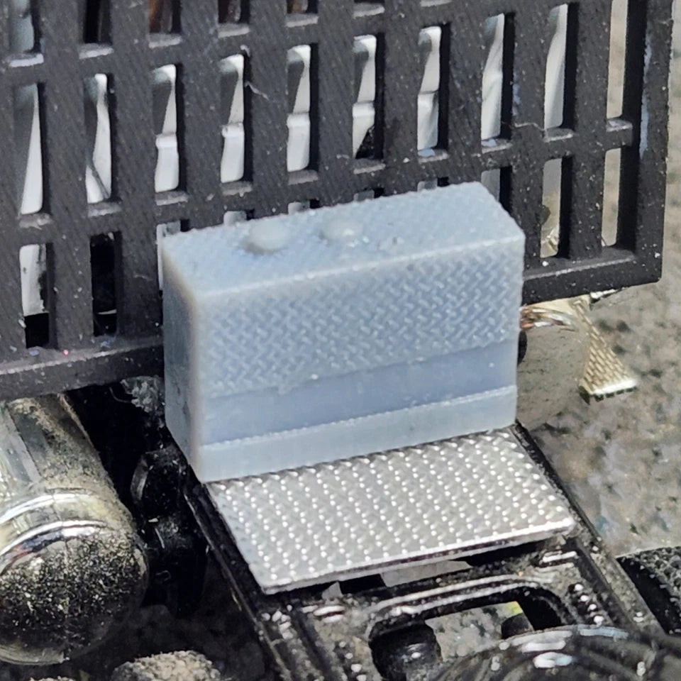 1:64 3D Printed Wet Kit 50 Gallon Hydraulic Tank Diamond Plate For DCP Speccast