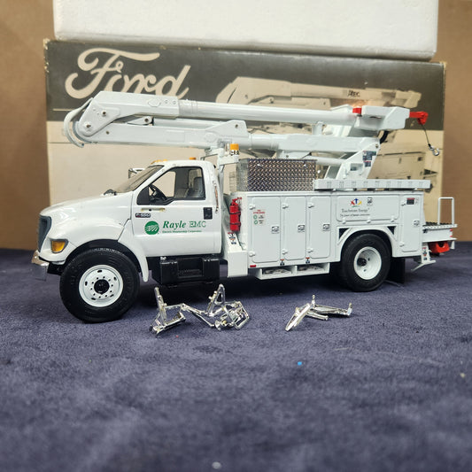 First Gear 1:34 Scale Ford F-650 Utility Bucket Truck Rayle EMC 10-3048K