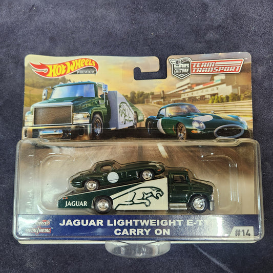 Hot Wheels 2019 Team Transport Jaguar Lightweight E Type Carry On Hauler Set